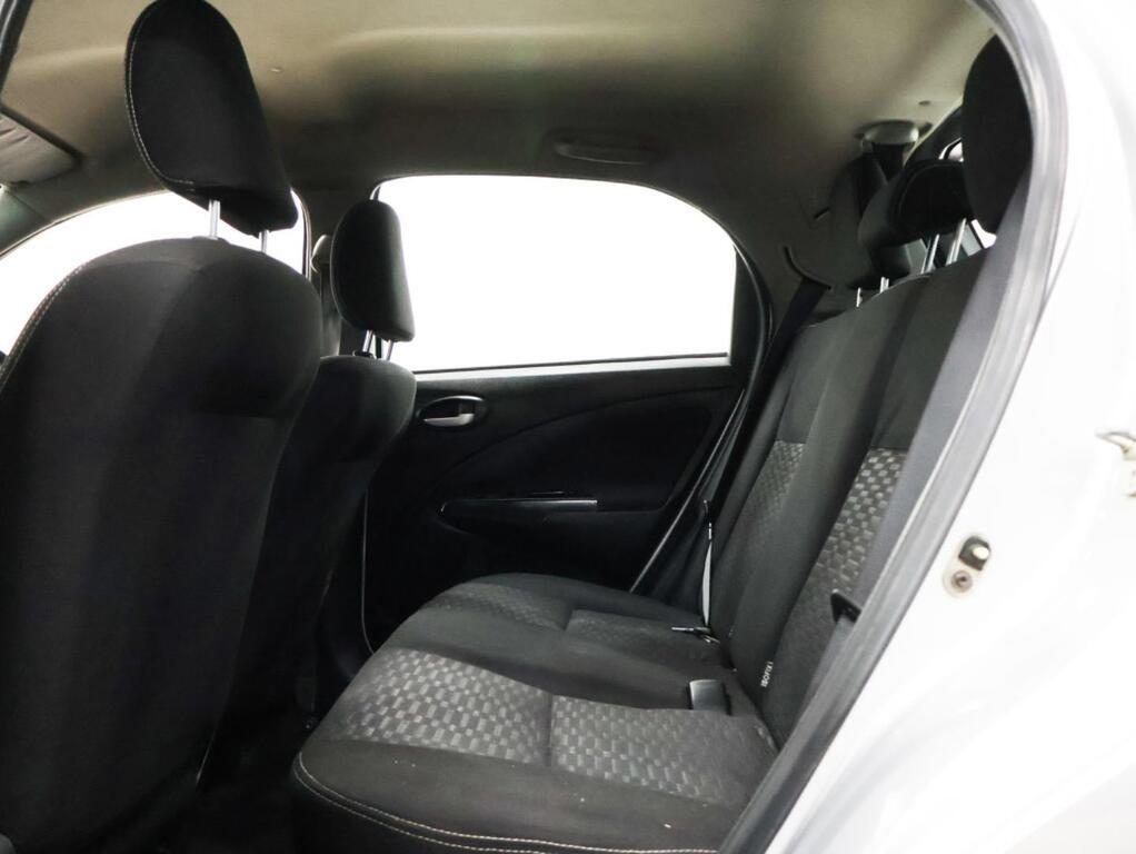 TOYOTA ETIOS - Image 20
