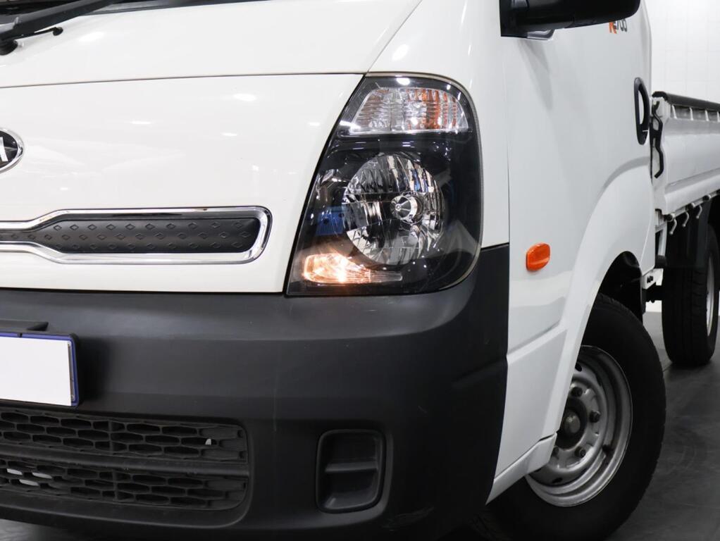 KIA K 2700 - Image 11