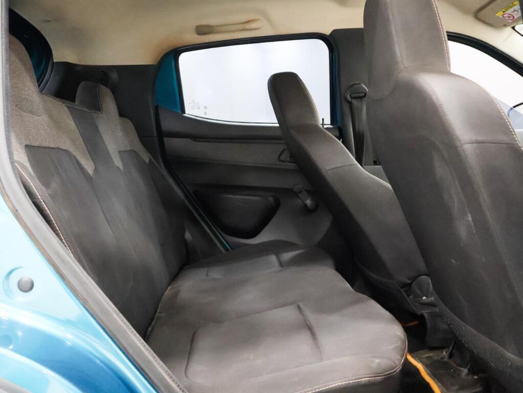 RENAULT KWID - Image 8