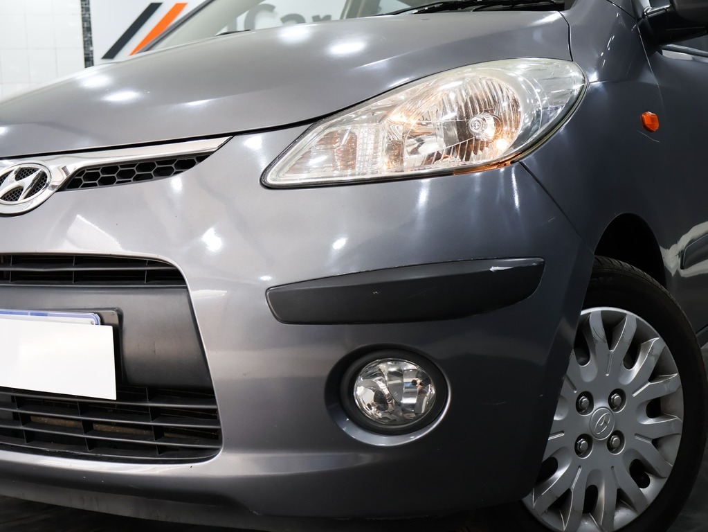HYUNDAI i10 - Image 2