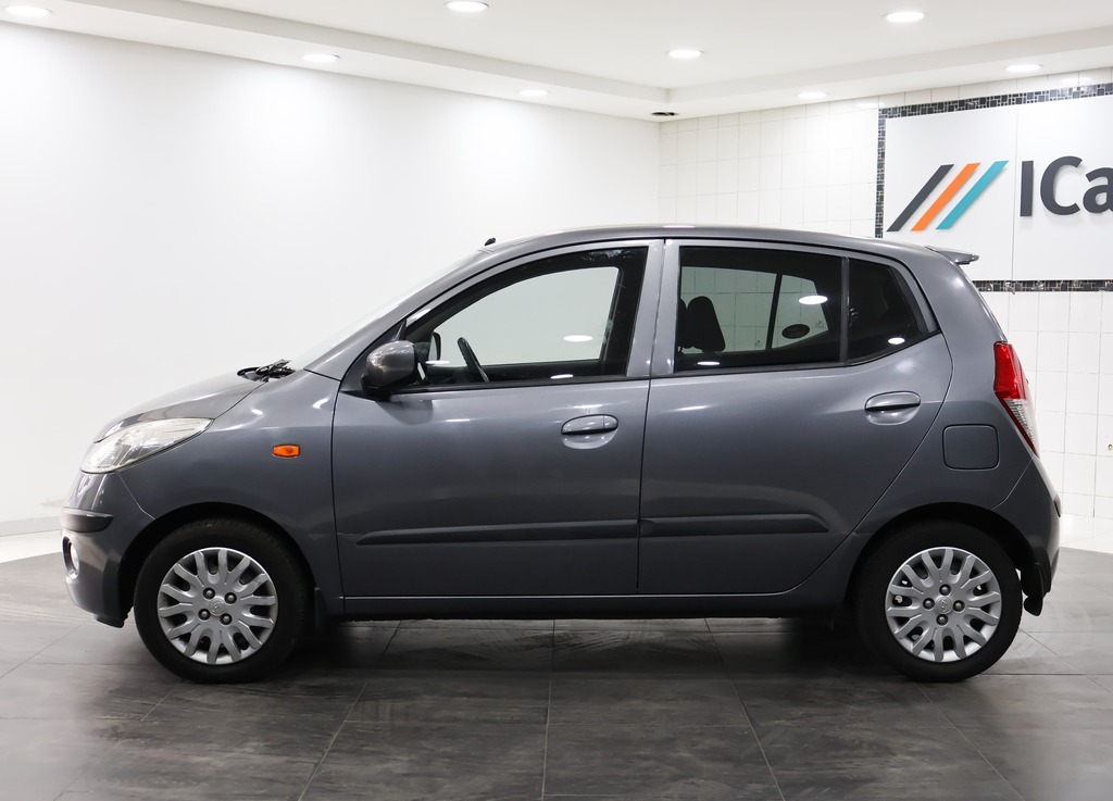 HYUNDAI i10 - Image 6