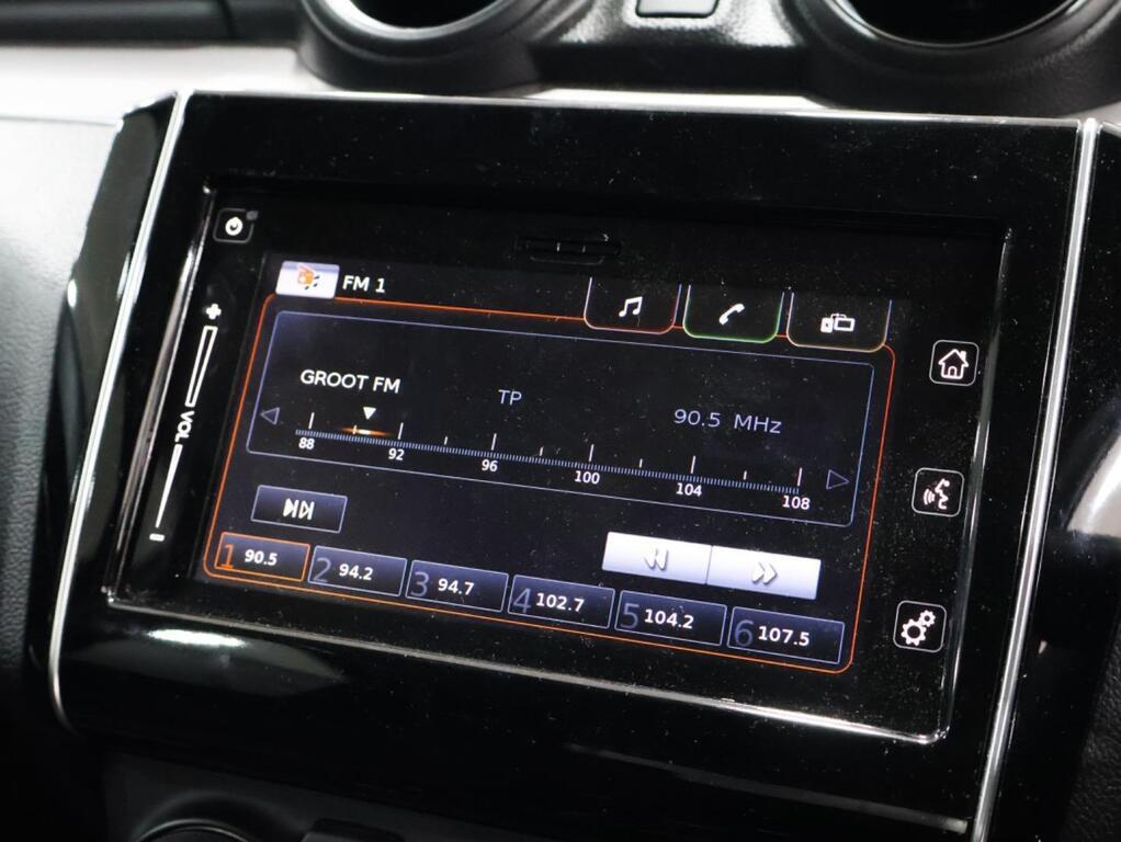 SUZUKI SWIFT - Image 9