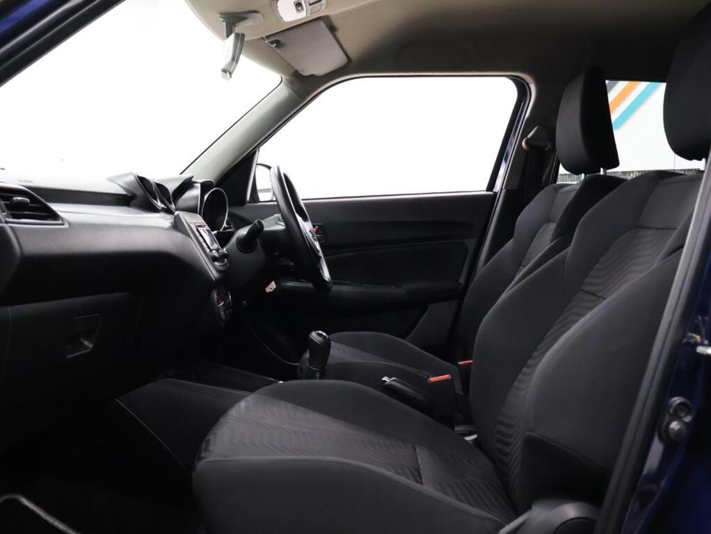 SUZUKI SWIFT - Image 17