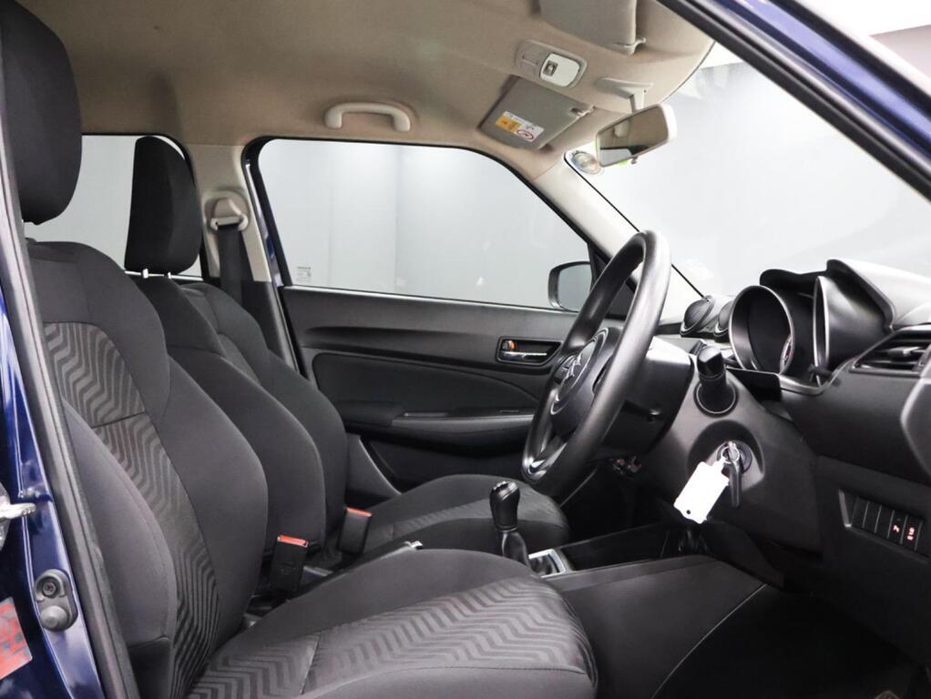 SUZUKI SWIFT - Image 18