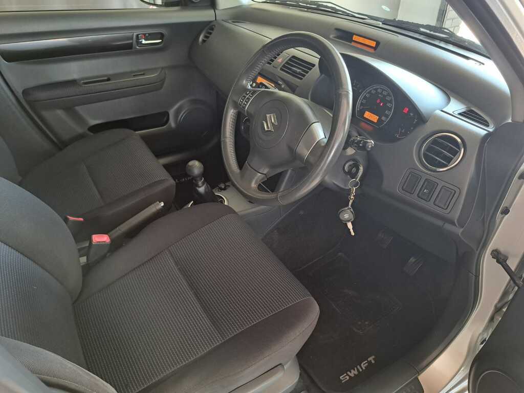 SUZUKI SWIFT - Image 5
