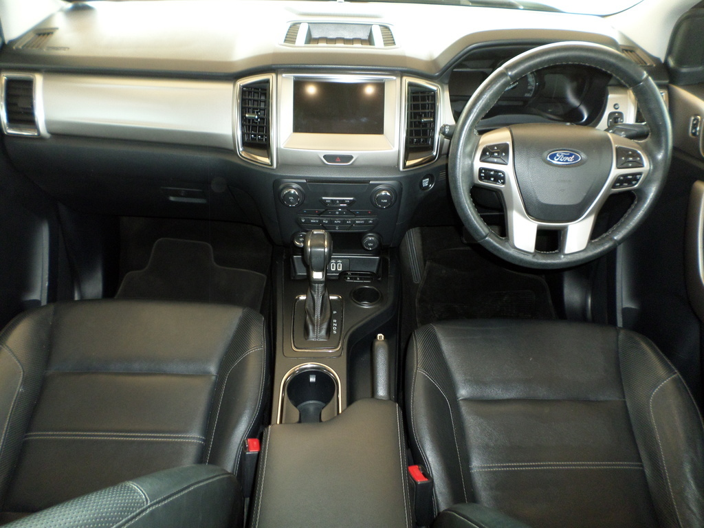 FORD EVEREST - Image 10