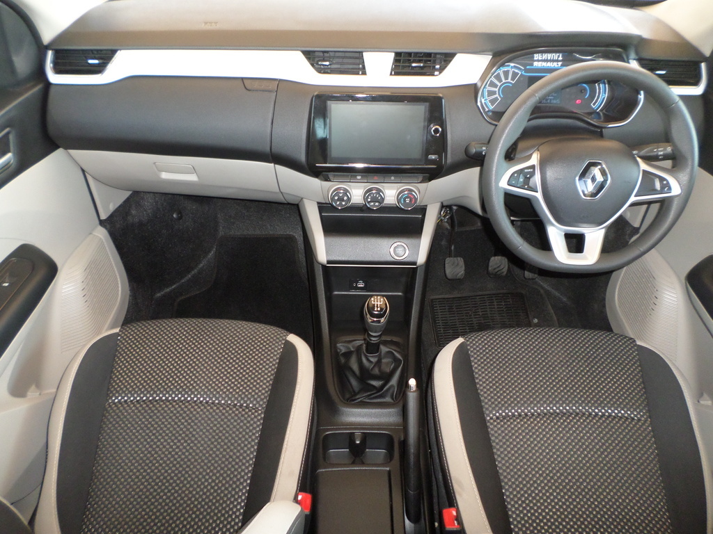 RENAULT TRIBER TRIBER 1.0 PRESTIGE