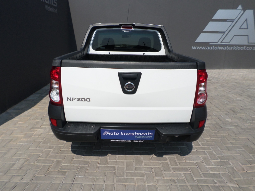 NISSAN NP200 NP200 1.6  A/C SAFETY PACK P/U S/C - 7