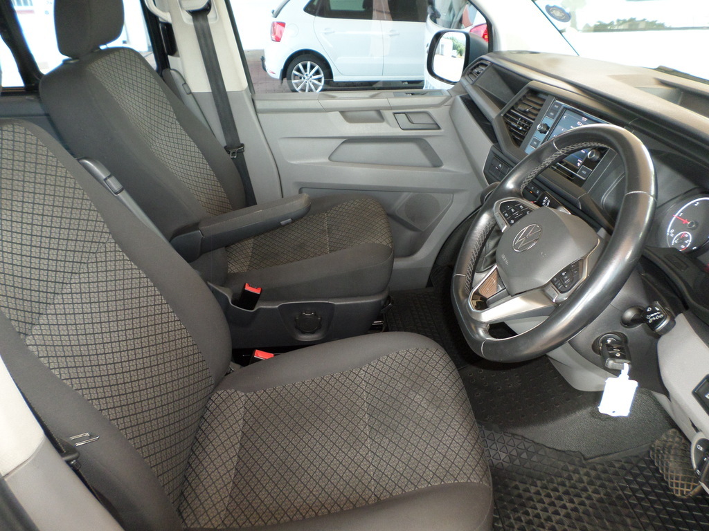 VOLKSWAGEN T6 T6.1 KOMBI 2.0TDi DSG 110KW TRENDLINE