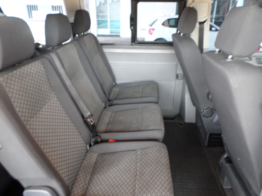 VOLKSWAGEN T6 T6.1 KOMBI 2.0TDi DSG 110KW TRENDLINE