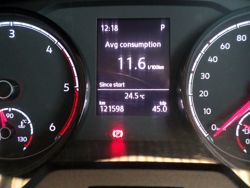 VOLKSWAGEN T6 T6.1 KOMBI 2.0TDi DSG 110KW TRENDLINE