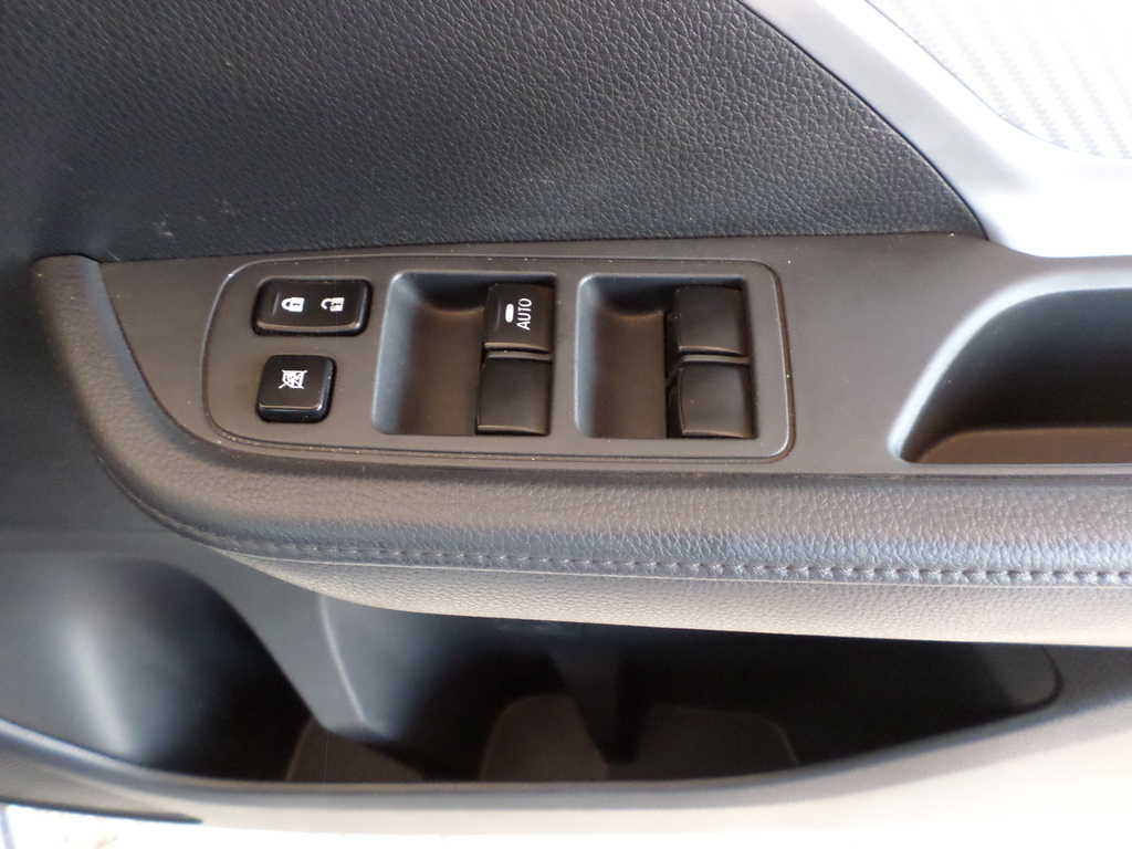 MITSUBISHI XPANDER XPANDER 1.5
