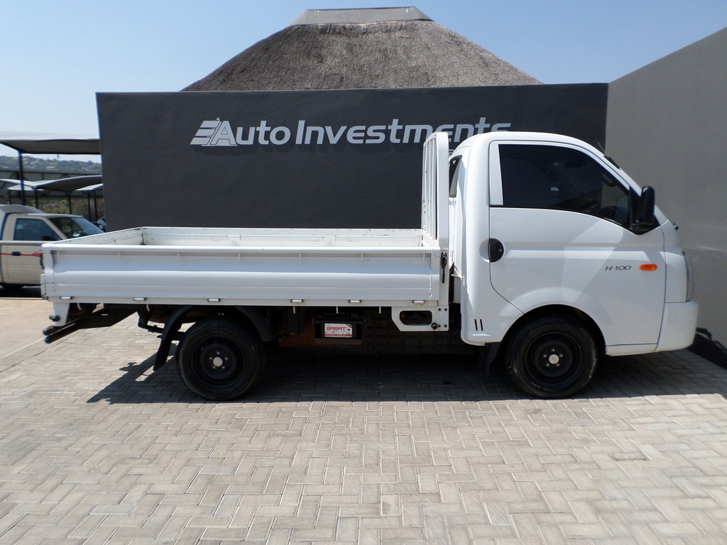 HYUNDAI H100 H100 2.6D A/C F/C D/S