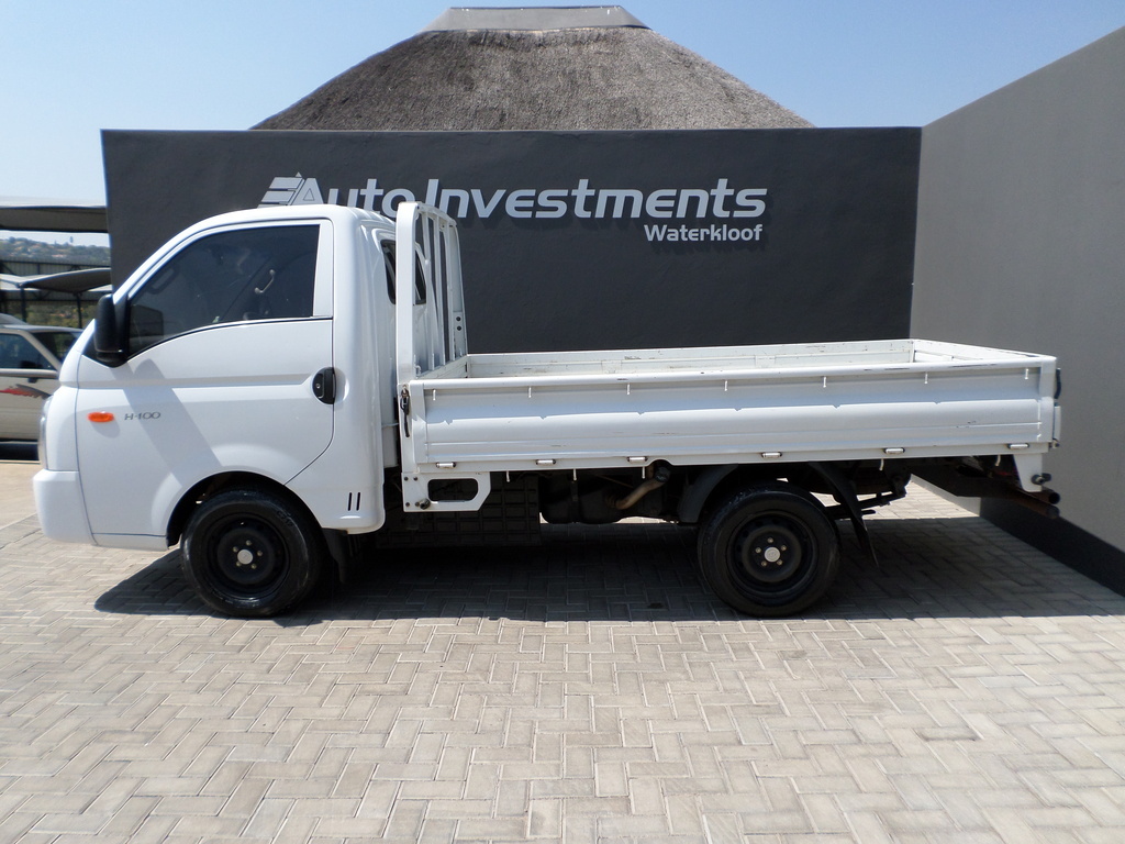 HYUNDAI H100 H100 2.6D A/C F/C D/S