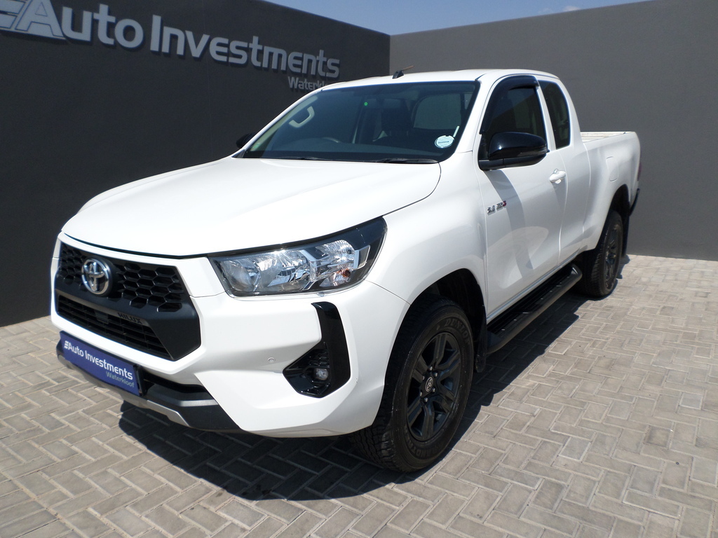 TOYOTA HILUX HILUX 2.4 GD-6 RB RAIDER A/T P/U E/CAB