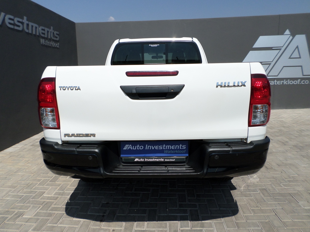 TOYOTA HILUX HILUX 2.4 GD-6 RB RAIDER A/T P/U E/CAB