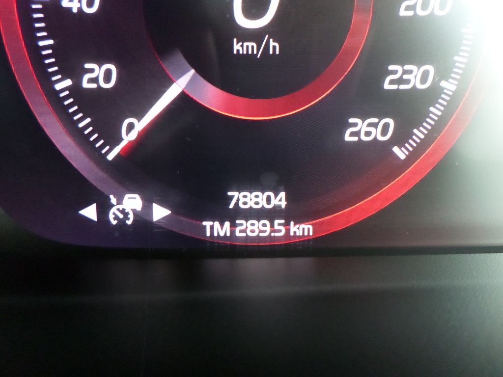VOLVO XC40 XC40 T5 R-DESIGN AWD