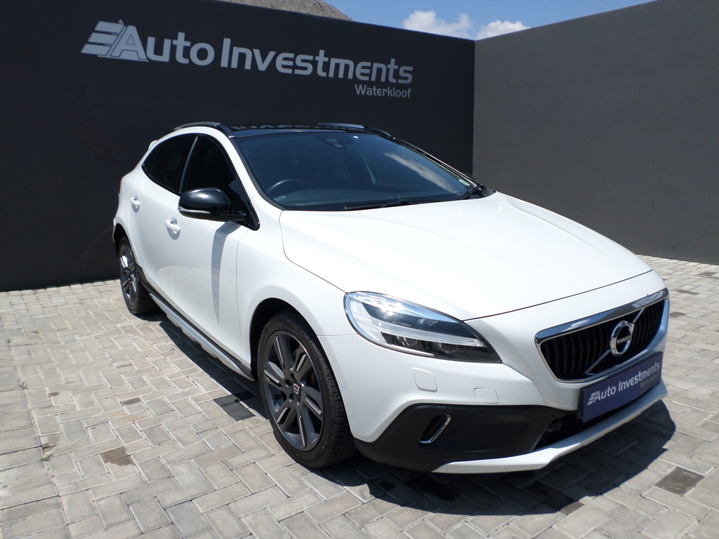 VOLVO V40 V40 CC D3 INSCRIPTION GEARTRONIC - 1