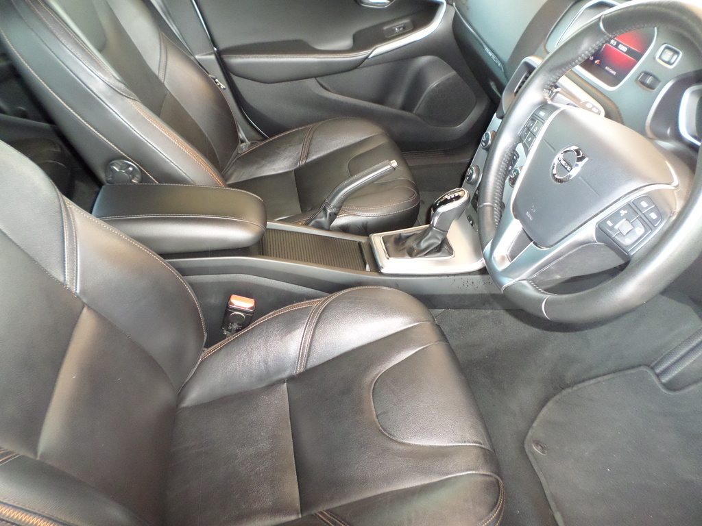 VOLVO V40 V40 CC D3 INSCRIPTION GEARTRONIC - 12