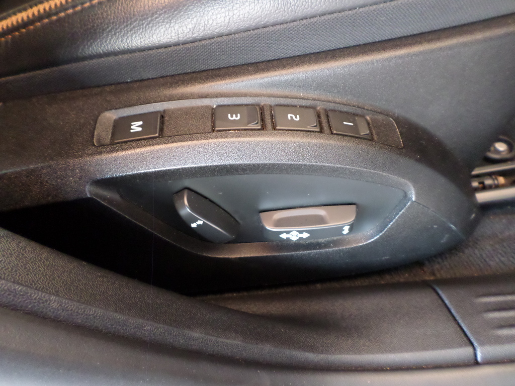 VOLVO V40 V40 CC D3 INSCRIPTION GEARTRONIC - 18