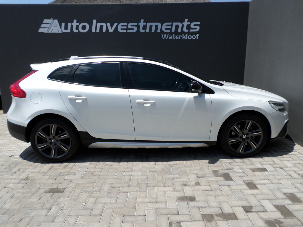 VOLVO V40 V40 CC D3 INSCRIPTION GEARTRONIC - 4