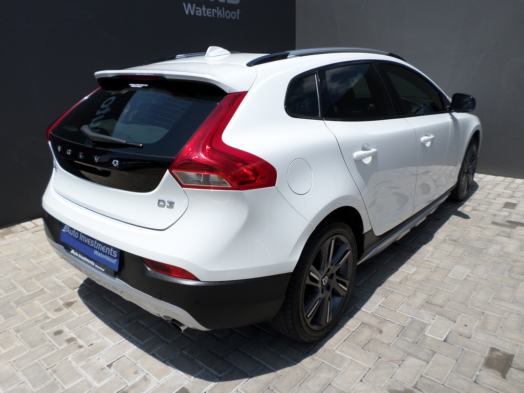 VOLVO V40 V40 CC D3 INSCRIPTION GEARTRONIC - 9