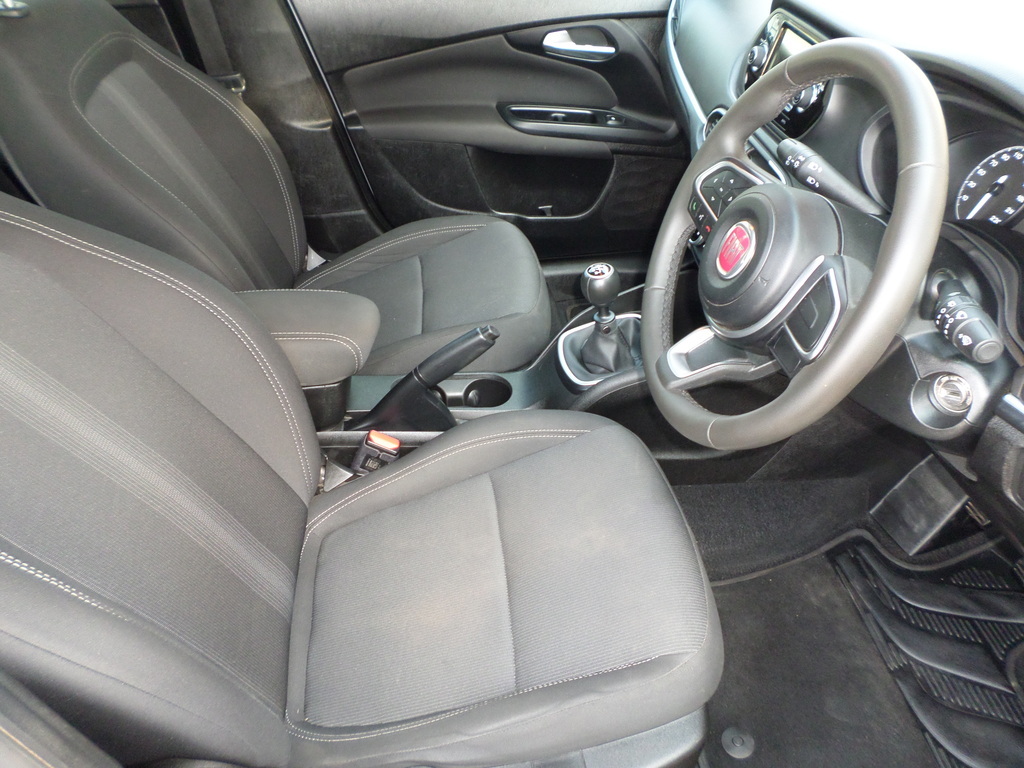 FIAT TIPO TIPO CITY LIFE 1.4 5DR