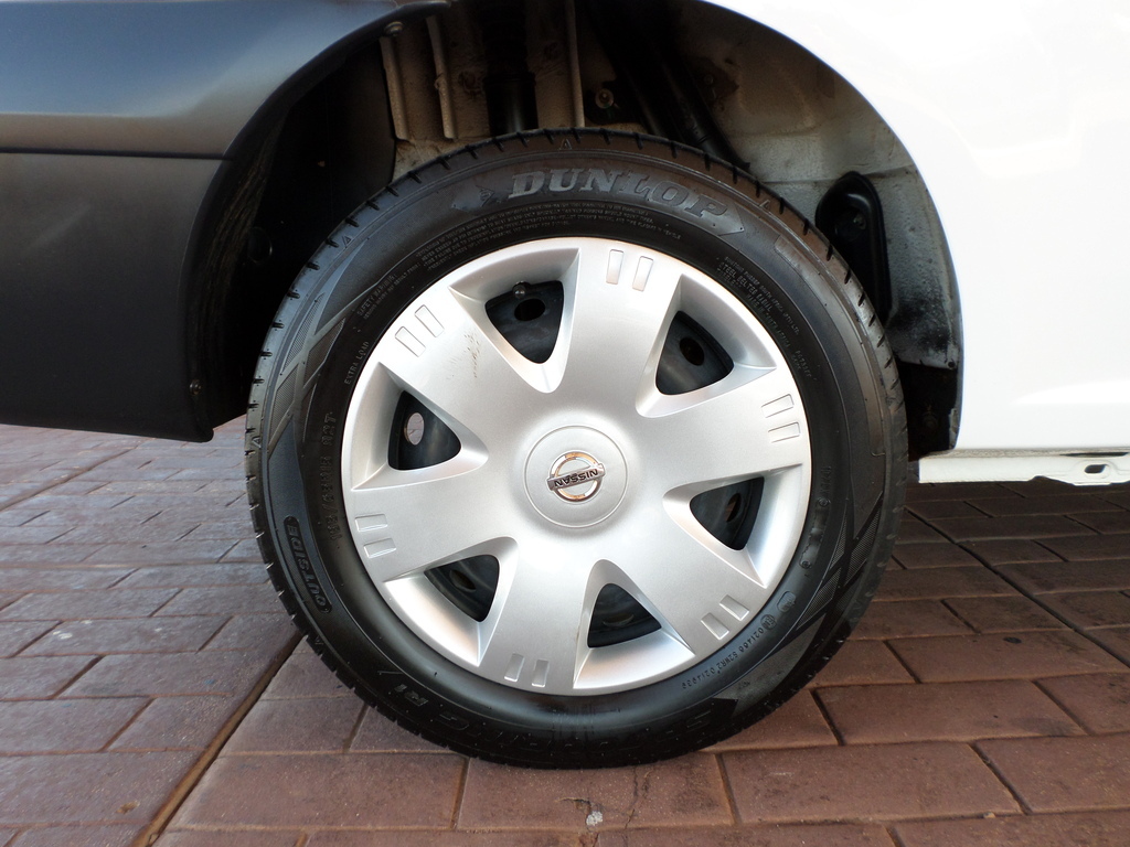 NISSAN NP200 NP200 1.6  A/C SAFETY PACK P/U S/C