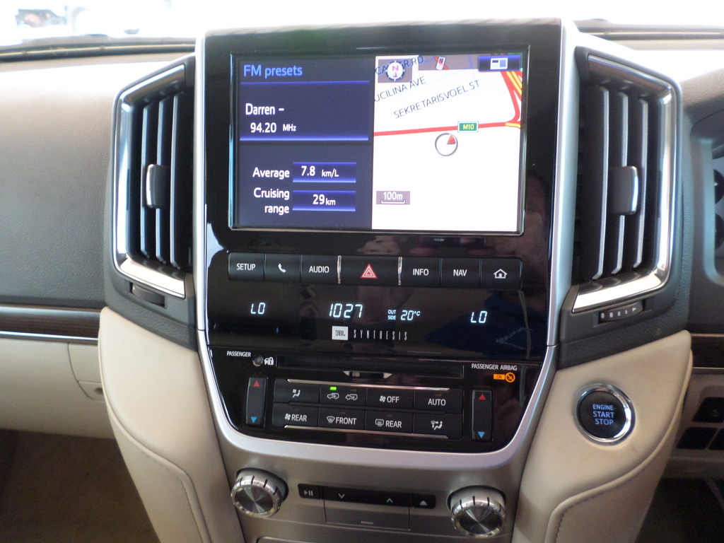 TOYOTA LAND CRUISER LAND CRUISER 200 V8 4.5D VX-R A/T