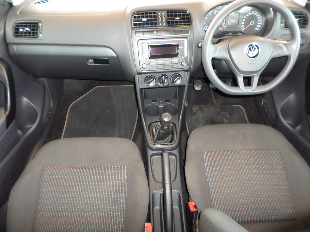 VOLKSWAGEN POLO VIVO POLO VIVO 1.4 TRENDLINE (5DR)