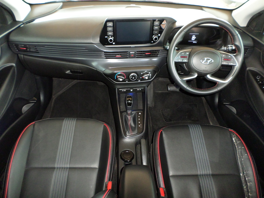 HYUNDAI i20 i20 1.0 TGDI FLUID DCT