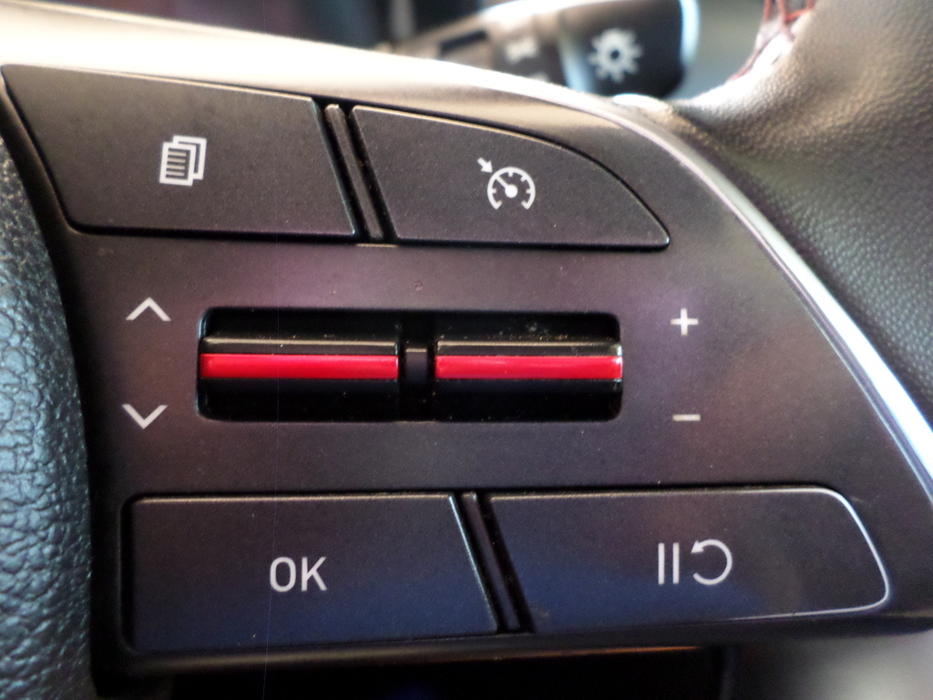 HYUNDAI i20 i20 1.0 TGDI FLUID DCT