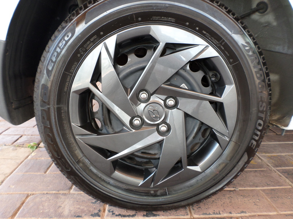 HYUNDAI i20 i20 1.2 MOTION