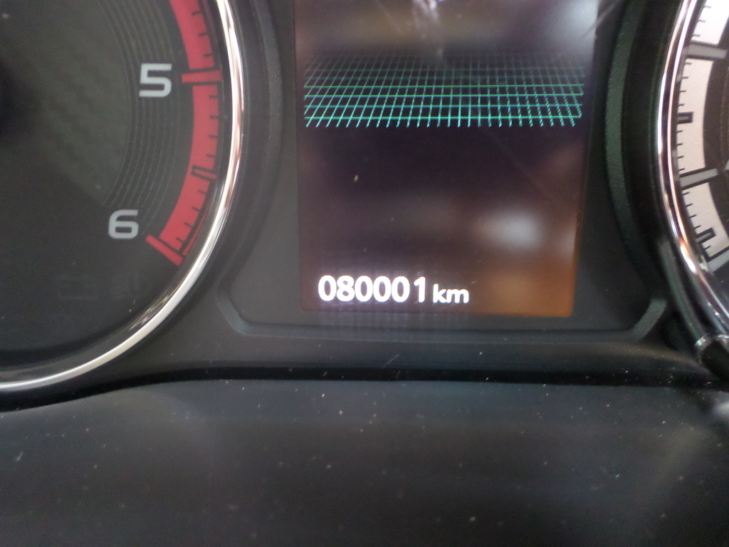 MITSUBISHI TRITON TRITON 2.4 Di-DC 4X4 A/T P/U D/C - 10