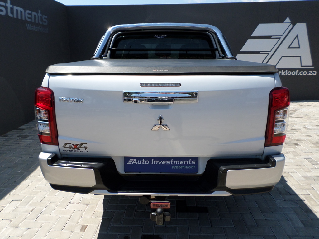 MITSUBISHI TRITON TRITON 2.4 Di-DC 4X4 A/T P/U D/C - 8