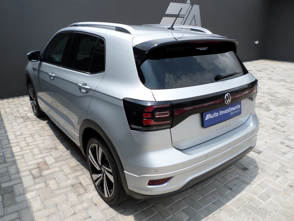 VOLKSWAGEN T-CROSS                                  T-CROSS 1.5 TSI R-LINE DSG - 7