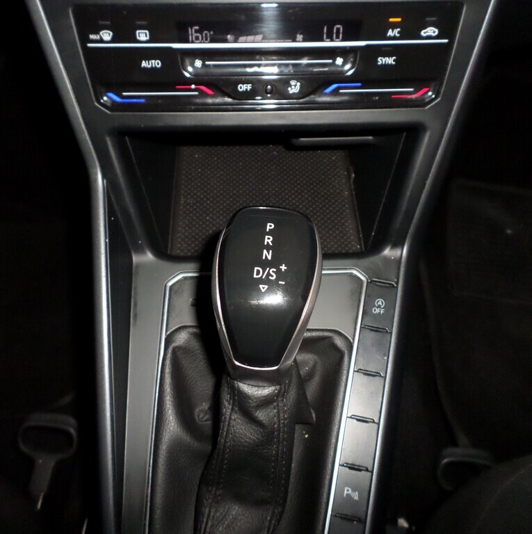 VOLKSWAGEN POLO POLO 1.0 TSI R-LINE DSG