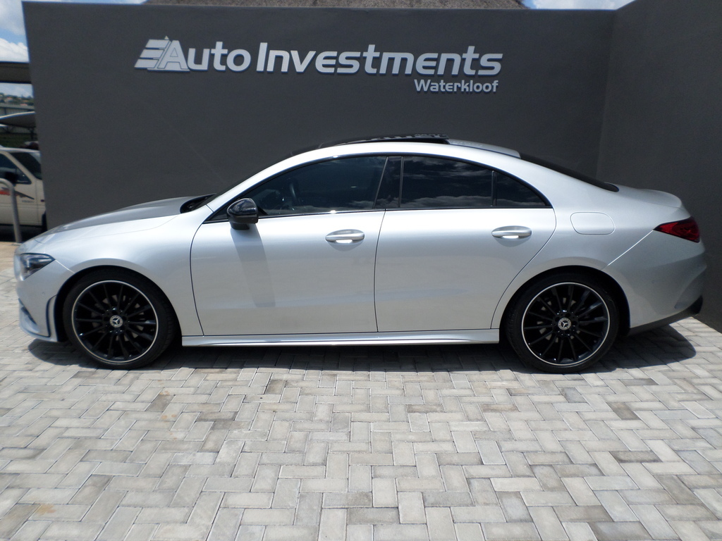 MERCEDES-BENZ CLA CLA 200 A/T