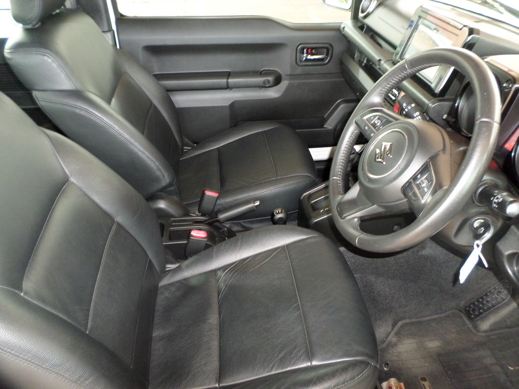 SUZUKI JIMNY JIMNY 1.5 GLX A/T