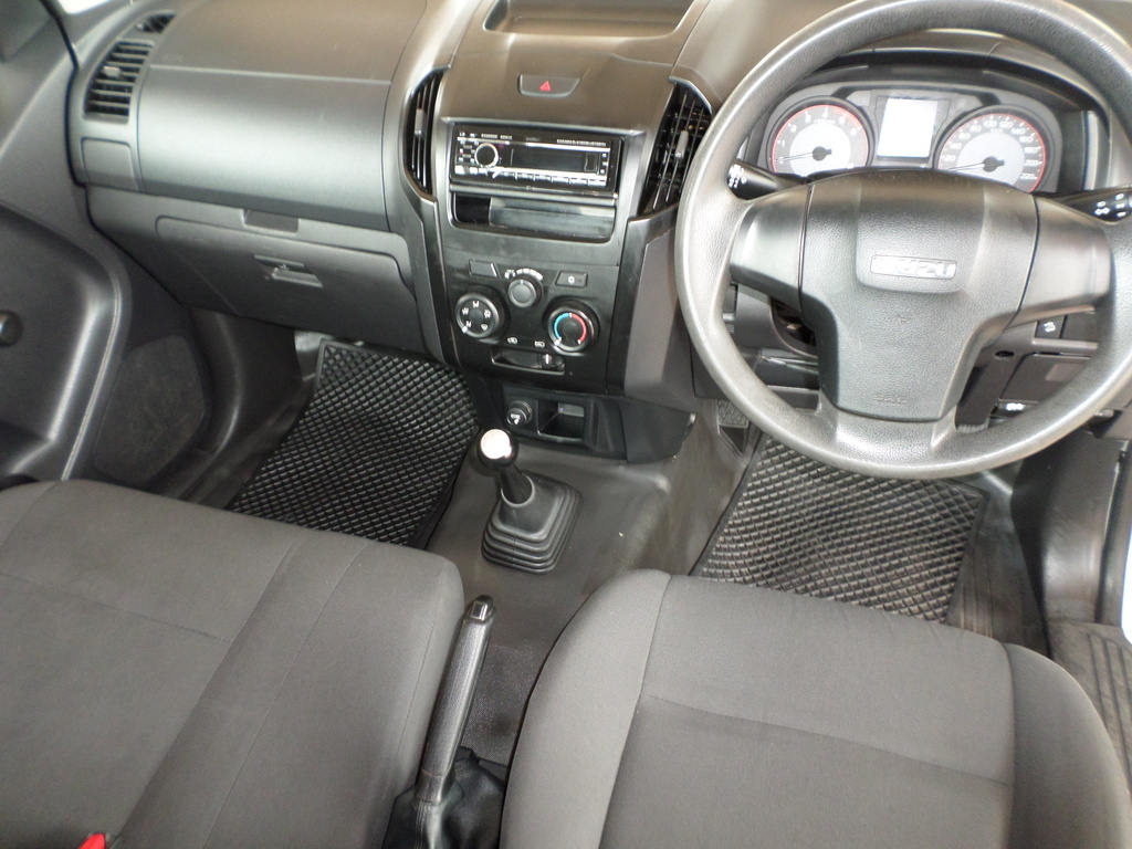 ISUZU D-MAX D-MAX 250 HO FLEETSIDE S/C P/U