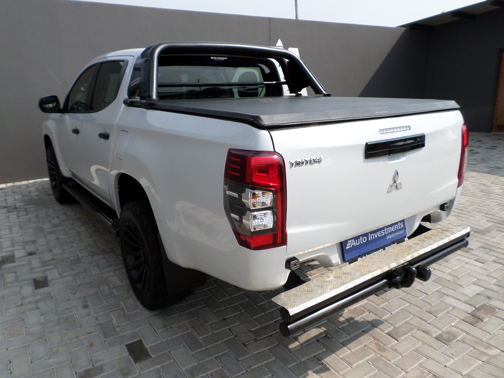 MITSUBISHI TRITON TRITON 2.4Di-GL P/U D/C