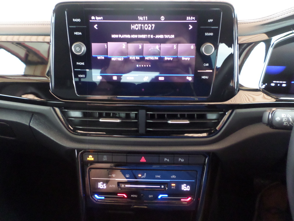 VOLKSWAGEN T-ROC T-ROC 1.4 TSI DESIGN TIPTRONIC