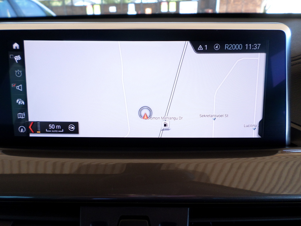 BMW X1 X1 sDRIVE18d xLINE A/T (F48) - 16