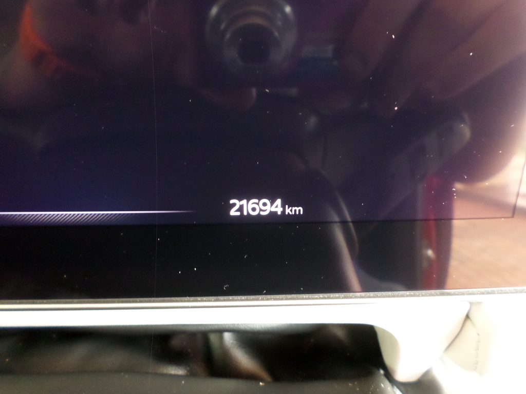 MAHINDRA XUV 700 XUV 700 2.0 AX7L A/T (7 SEATER) - 16