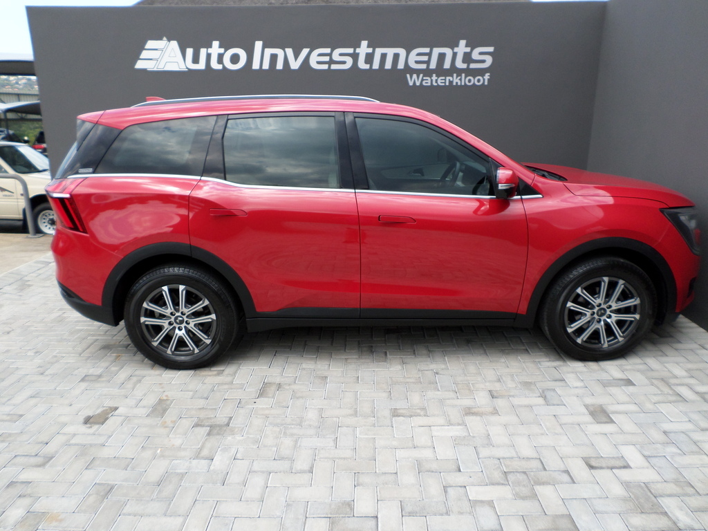 MAHINDRA XUV 700 XUV 700 2.0 AX7L A/T (7 SEATER) - 9