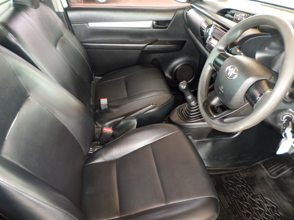 TOYOTA HILUX HILUX 2.0 VVTi A/C P/U S/C - 12