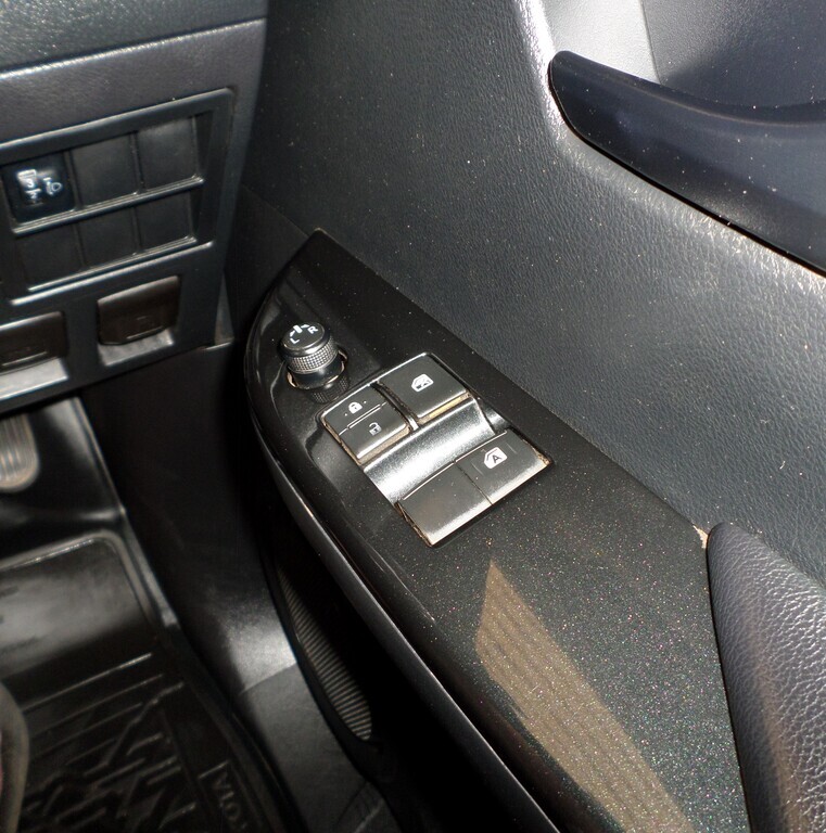 TOYOTA HILUX HILUX 2.0 VVTi A/C P/U S/C - 16