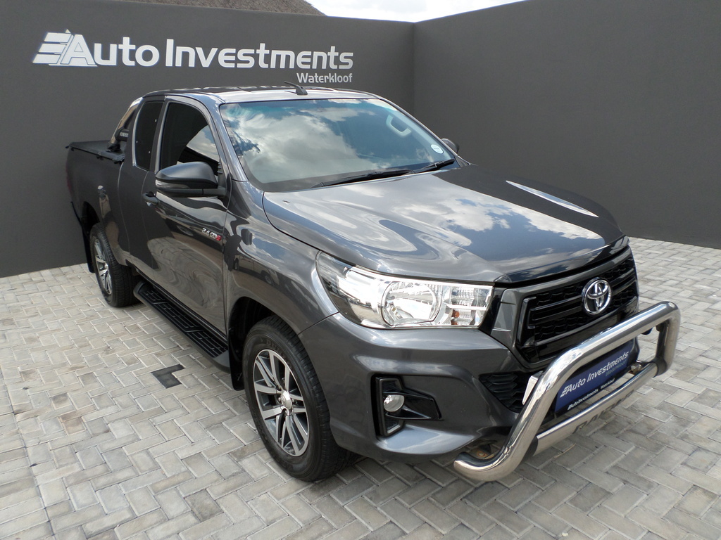 TOYOTA HILUX HILUX 2.4 GD-6 RB SRX A/T P/U E/CAB