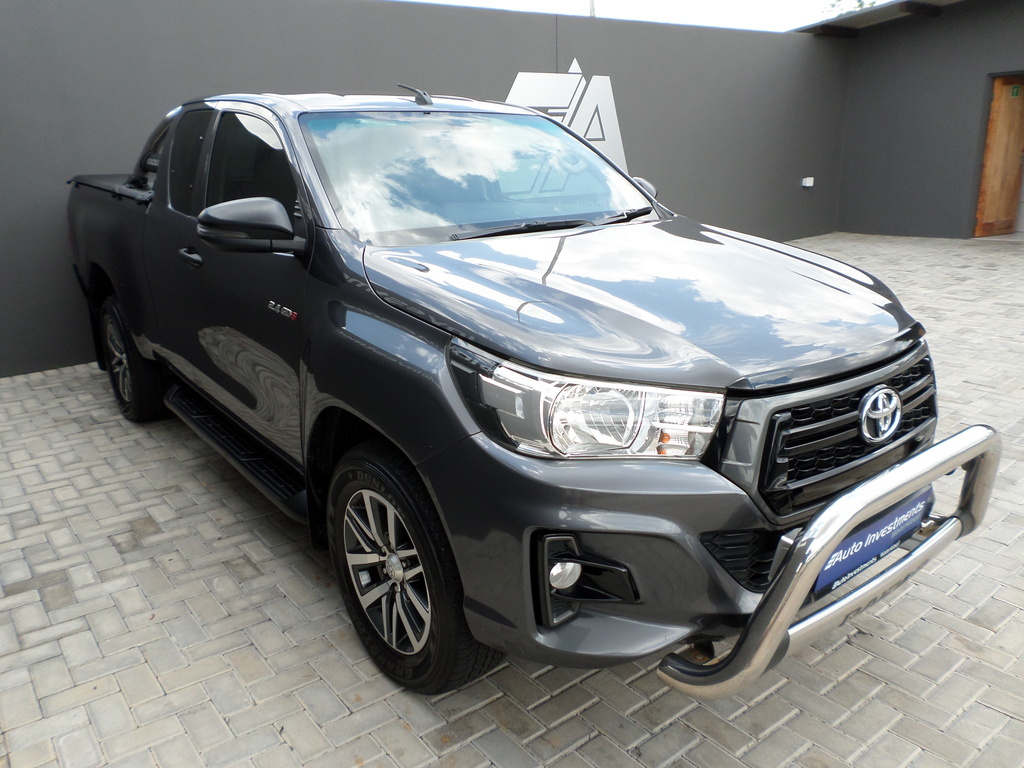 TOYOTA HILUX HILUX 2.4 GD-6 RB SRX A/T P/U E/CAB