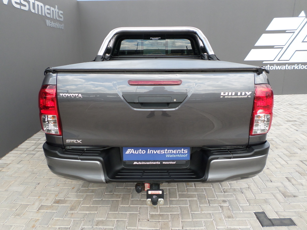 TOYOTA HILUX HILUX 2.4 GD-6 RB SRX A/T P/U E/CAB